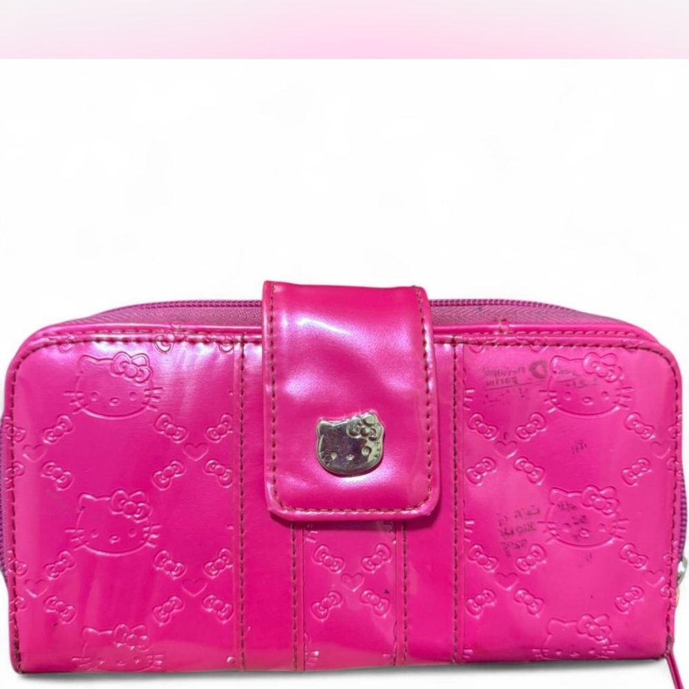 Hello Kitty Fuchsia Embossed Wallet - Picture 1 of 5